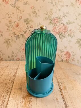 Makeup Brush Holder w Dustproof Cover 360 Rotating Green Makeup Organizer